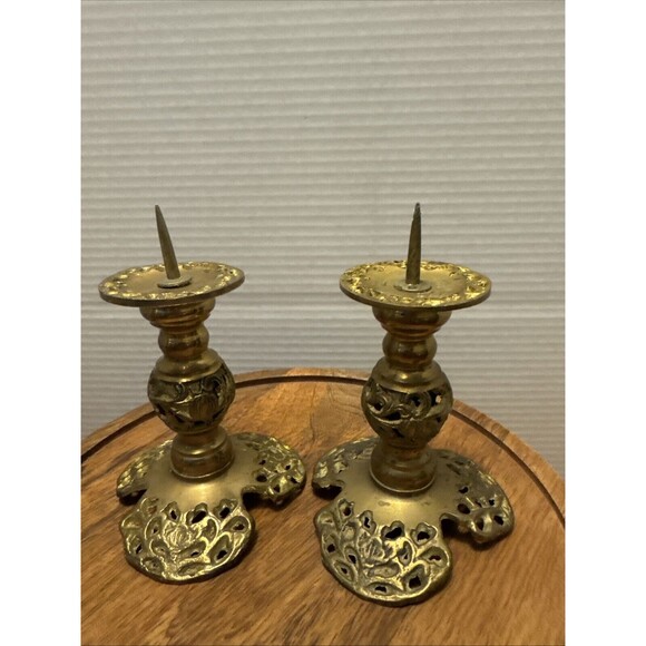 2 Candle Holders Brass - Candle Holder - Candelabra - Pierced - Vintage - Picture 3 of 11